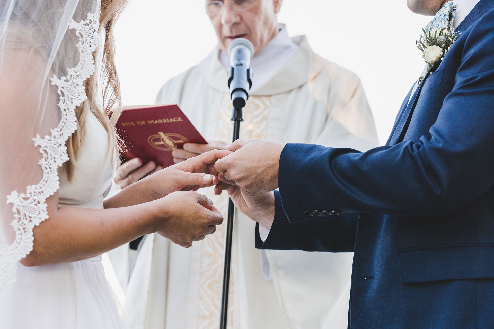 A New York Wedding in Hamptons Bay at Cowfish